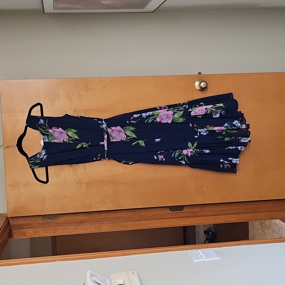 New Talbots Blue and Purple Floral Midi Dress - Picture 3 of 6